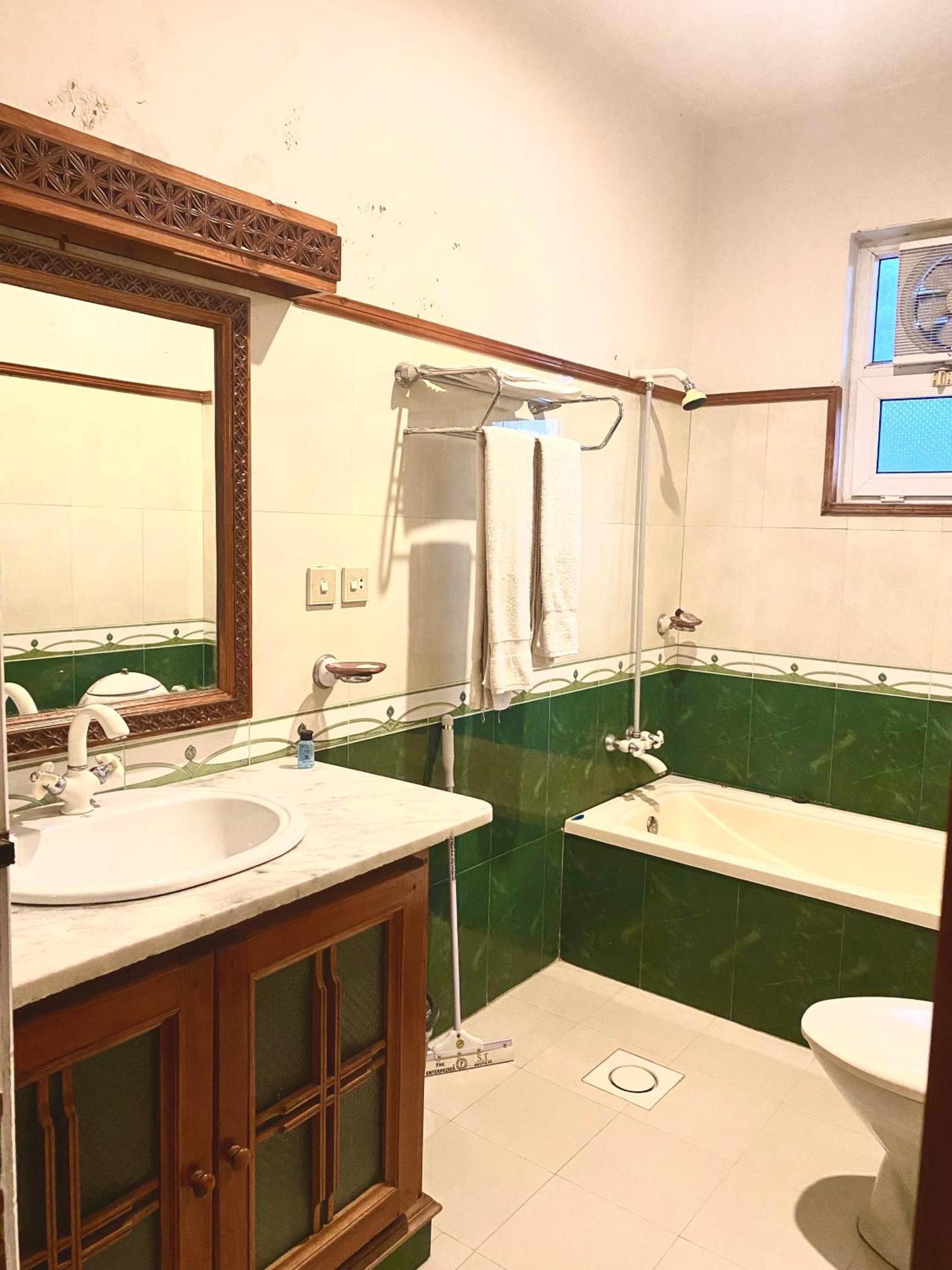 Rock City Resort Saidu Sharif Kültér fotó