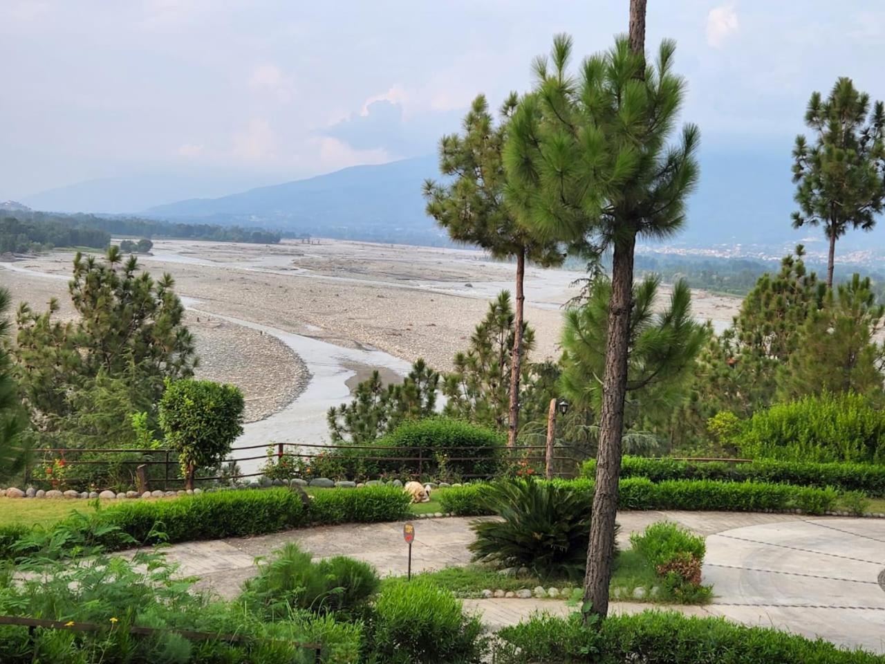 Rock City Resort Saidu Sharif Kültér fotó