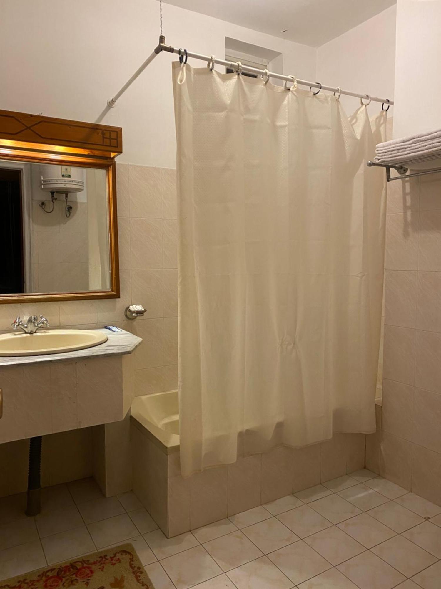 Rock City Resort Saidu Sharif Kültér fotó