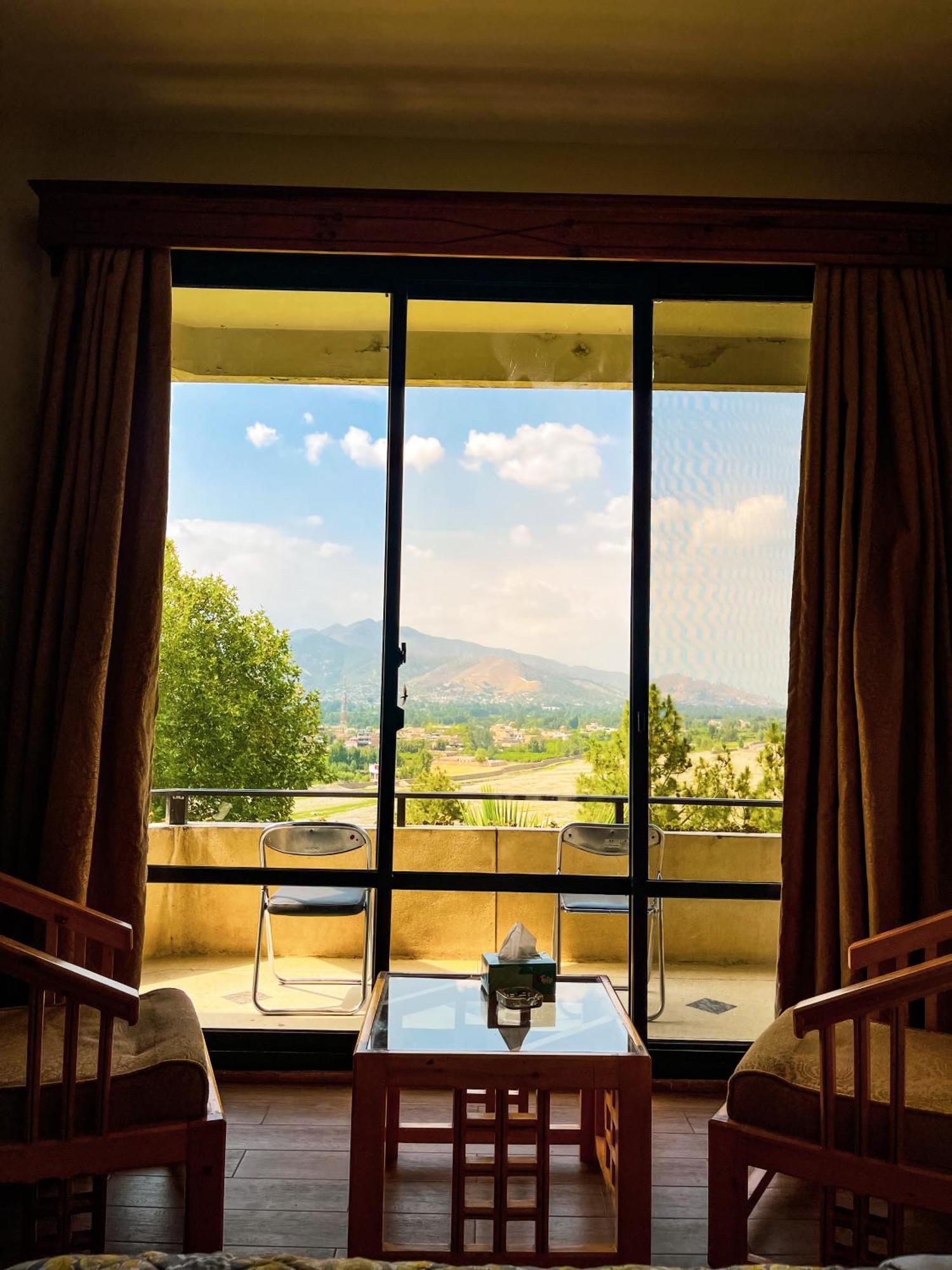 Rock City Resort Saidu Sharif Kültér fotó