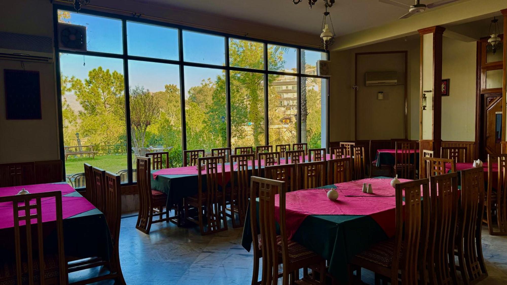 Rock City Resort Saidu Sharif Kültér fotó